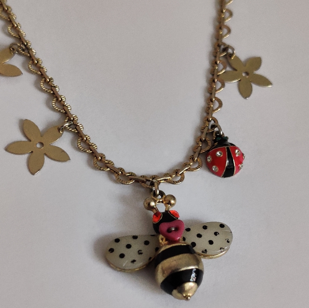 Betsey Johnson Garden Party Necklace - Picture 2 of 13